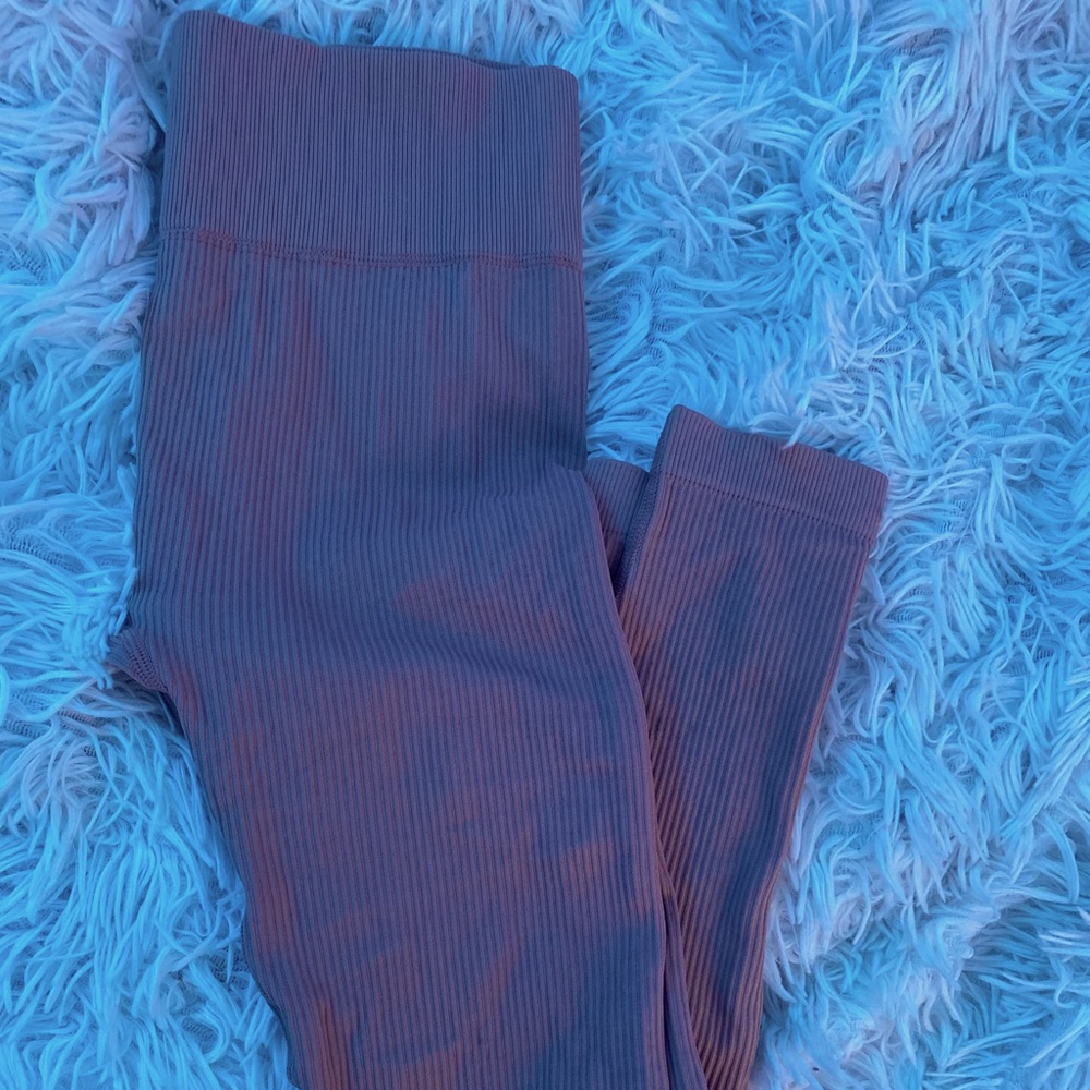 Athletic High Waisted Ribbed Salmon Leggings